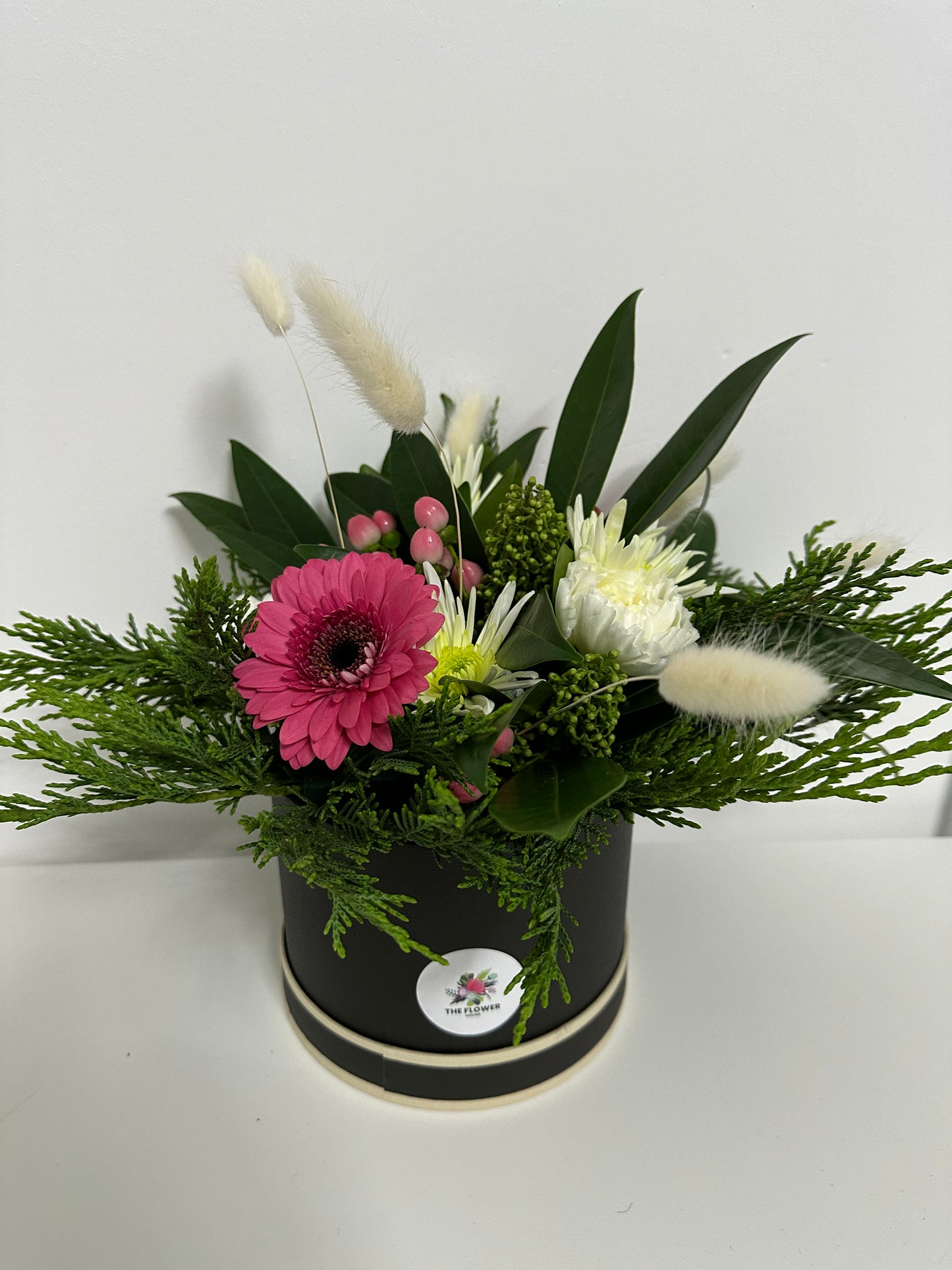 Black Hat Box - Pink & White Flowers